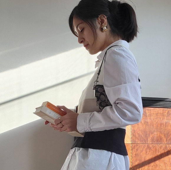 Vintage Swarovski Crystal Earrings - Picture 5 of 6